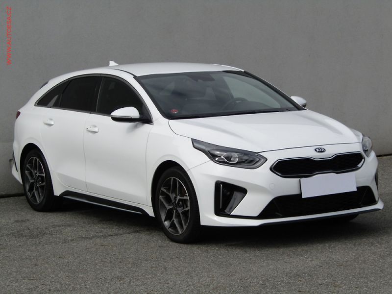 Kia ProCeed (2021) 1.6 T-GDi, 2.maj,ČR, GT-line - fotka 1 z 3
