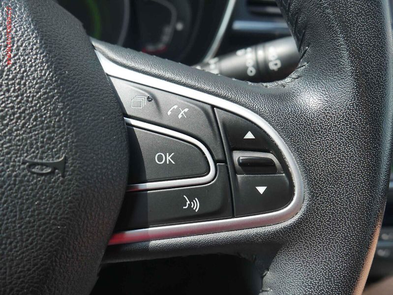 Renault Kadjar (2017) 1.5 CRDi, 1.maj,ČR, Klima - fotka 14 z 14