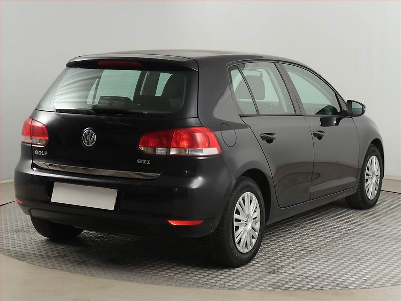 Volkswagen Golf (2009) 1.4 16V, nová STK - fotka 5 z 14