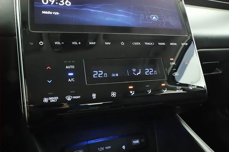 Hyundai Tucson (2021) Select 1.6 T-GDI 48V MHEV - fotka 18 z 30