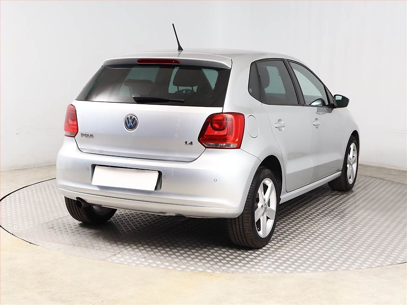 Volkswagen Polo (2013) Comfortline 1.4, Serv.kniha - fotka 5 z 13