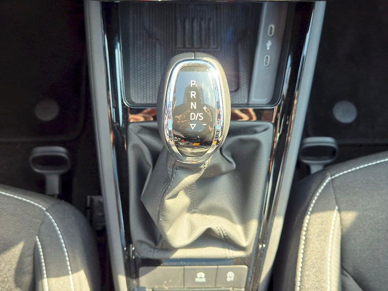 Škoda Scala (2025) Monte Carlo 1.0 TSI 85 kW 7°DS - fotka 27 z 38