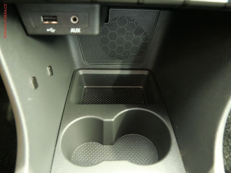 Škoda Rapid (2017) 1.0 TSi, Drive, +kola - fotka 20 z 22