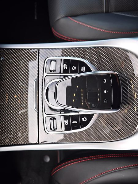 Mercedes-Benz Třídy G 63 AMG - fotka 13 z 16