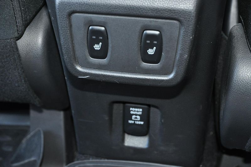 Mitsubishi Eclipse Cross 1.5T-MIVEC 120kW - fotka 9 z 24