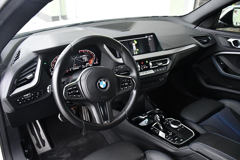 BMW Řada 2 218d M-SPORT 1M ČR ACC - fotka 14 z 45