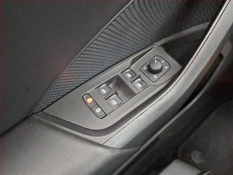 Škoda Octavia (2021) Scout 2.0 TDI - fotka 18 z 19