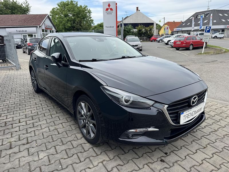 Mazda 3 2,0 SKYACTIV - fotka 2 z 12