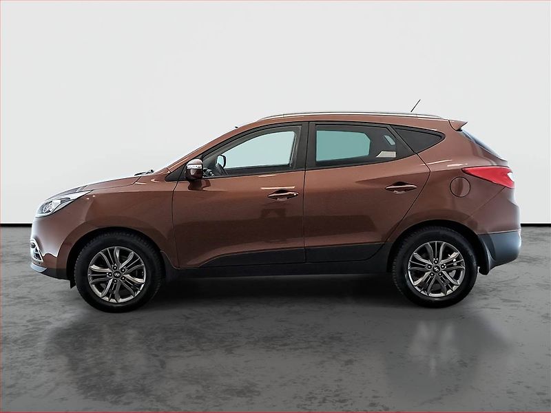 Hyundai ix35 (2014) 2.0 CRDi, 4X4, Automat - fotka 3 z 22