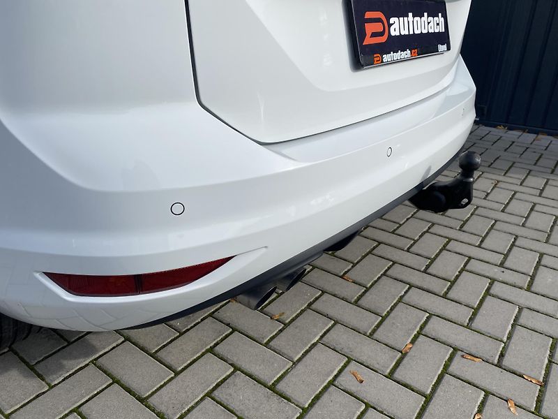 Volkswagen Touran 1.4 TSI 110kW-HIGHLINE - DSG - fotka 12 z 48
