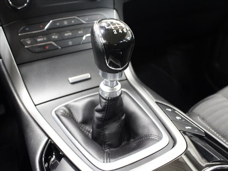 Ford S-MAX 2,0 TDCi 1.majitel - fotka 28 z 32