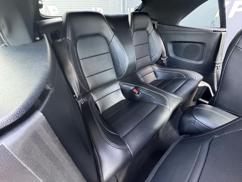 Ford Mustang (2018) Convertible 5.0Ti-VCT V8 GT - fotka 19 z 52