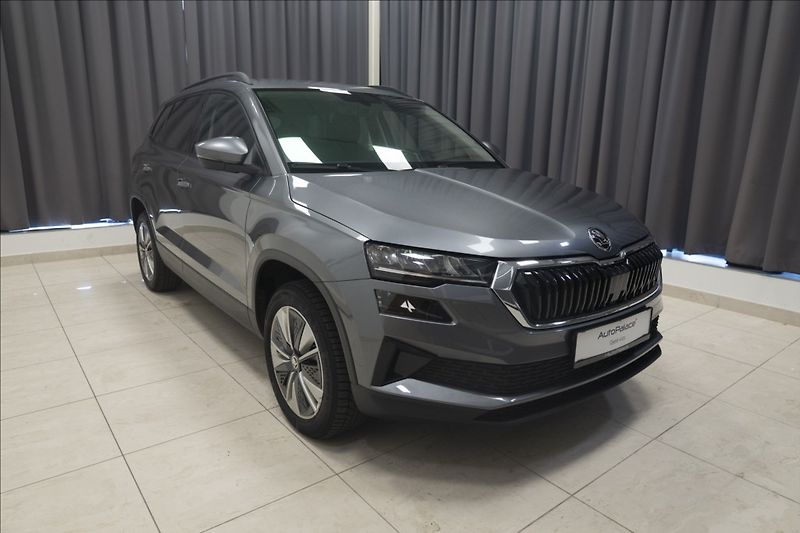 Škoda Karoq 2,0 TDI DSG KEYLESS VÝHŘEV ČR - fotka 3 z 38