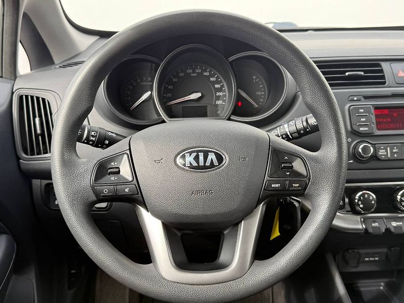 Kia Rio (2013) 1.25 CVVT 63 kW Active - fotka 10 z 21
