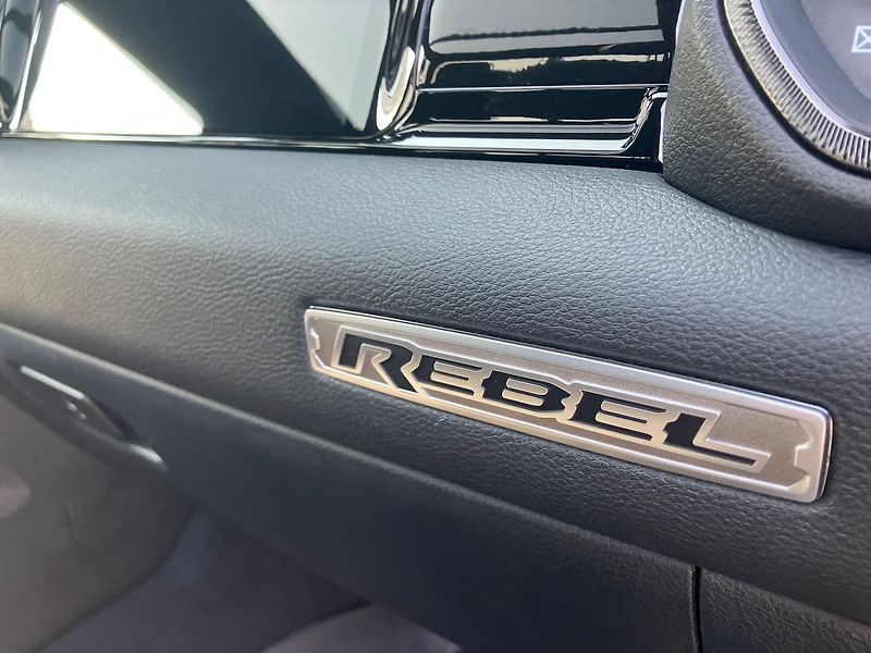 Dodge RAM 3.0 I6 426k REBEL PREMIUM EDIT - fotka 51 z 78