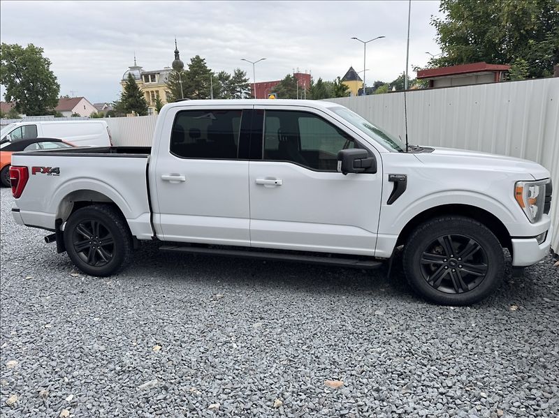 Ford F-150 5,0 V8 298kW - fotka 14 z 50
