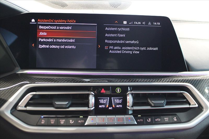BMW X6 M50i xDrive adLED/360°/H&K - fotka 40 z 47