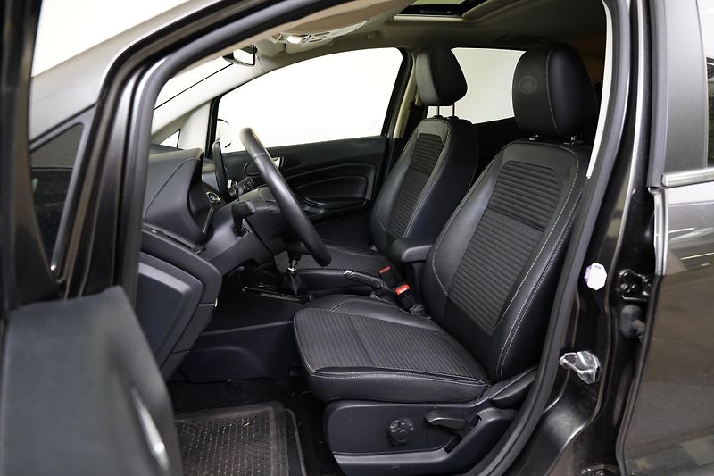 Ford EcoSport - fotka 11 z 23