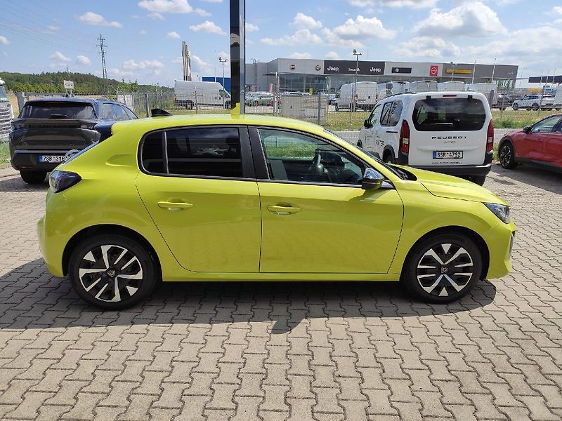 Peugeot 208 (2026) 1.2 100K MAN6 BUSINESS NAVI - fotka 7 z 29