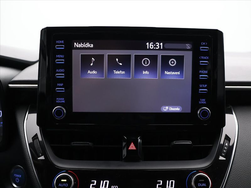 Toyota Corolla 1,8 Hybrid 72kW Aut. CZ DPH - fotka 20 z 24