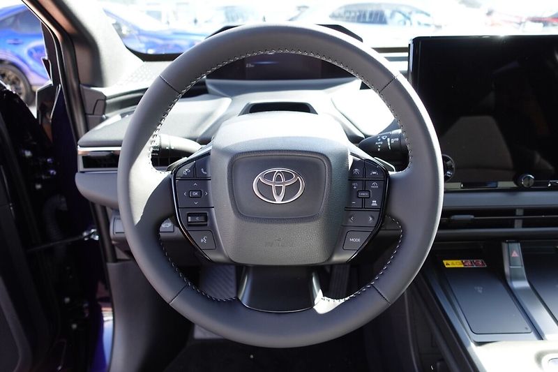 Toyota bZ4X BEV Style 73.1 kWh MC25 - fotka 18 z 33
