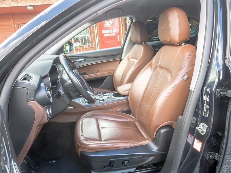 Alfa Romeo Stelvio (2021) FL 2.0JTD 140KW H/K – ROZVODY - fotka 16 z 53