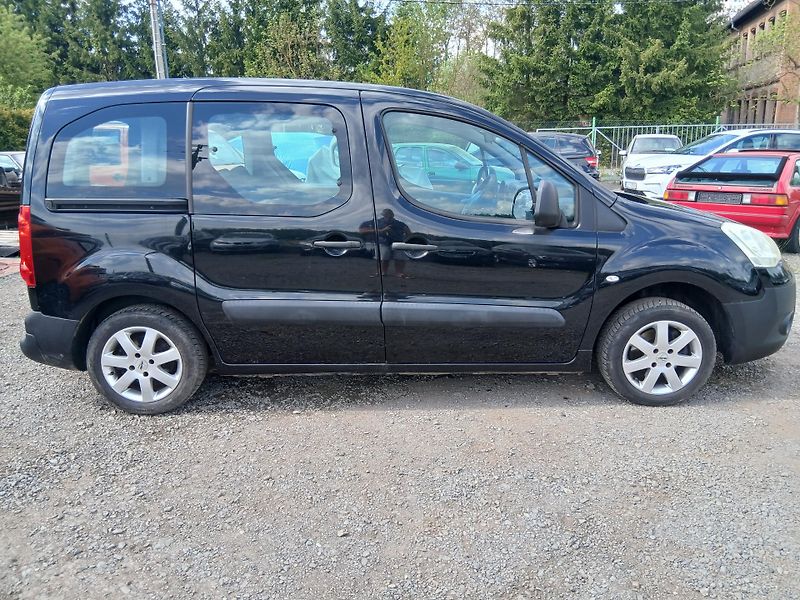 Citroën Berlingo 1.6 , tažné, klima - fotka 6 z 26