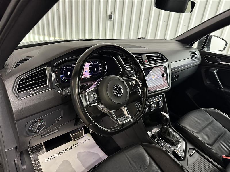 Volkswagen Tiguan Allspace 2.0TSI 140kW 4M FULL R-LINE - fotka 15 z 50