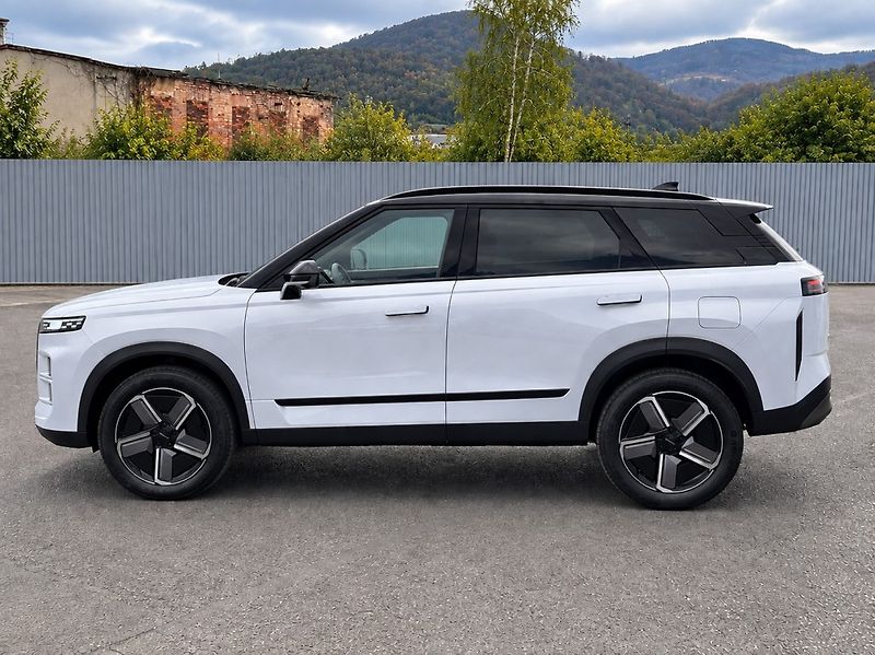 Jaecoo 7 (2026) 1,6 TGI 7AT Exclusive 4x4 - fotka 5 z 44