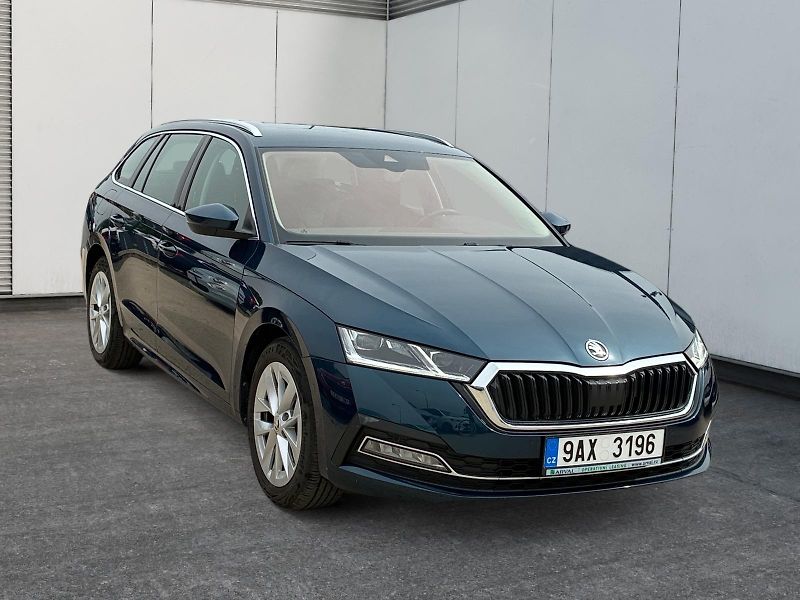 Škoda Octavia (2023) STYLE 1.5e-TEC 110kW DSG CZ - fotka 3 z 11