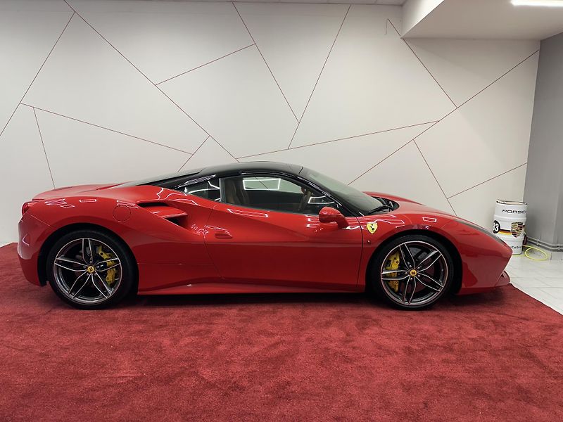 Ferrari 488 (2018) GTB*LIFT*CAMERA*QUIO*DPH*CORSA - fotka 5 z 13