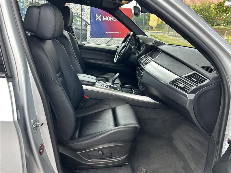 BMW X5 3,0 35d xDrive  původ CZ,2xMaj - fotka 33 z 49