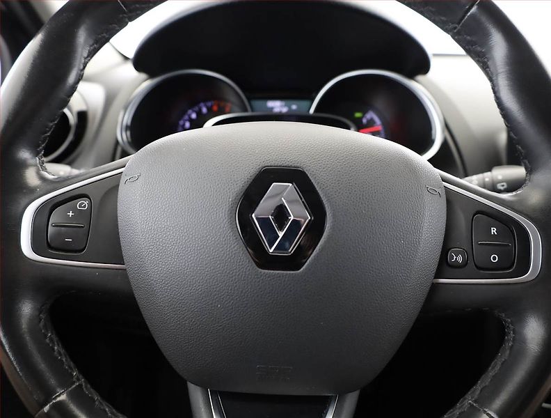 Renault Clio (2017) 1.2 TCe, Serv.kniha, Kůže - fotka 8 z 19