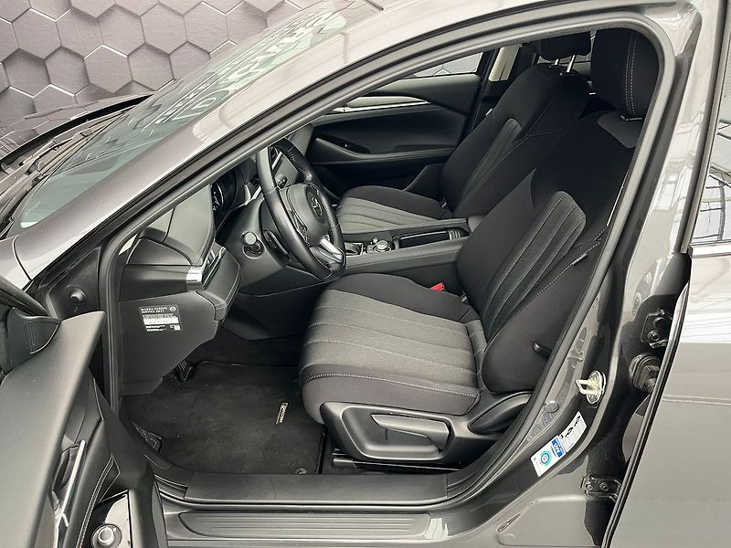Mazda 6 2.5 SKYACTIV-G 194 Exclusive-L - fotka 22 z 83