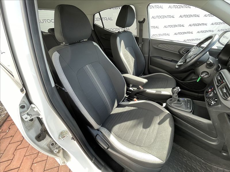 Hyundai i10 1,0 MPi,AUTOMAT,ZÁRUKA - fotka 21 z 23
