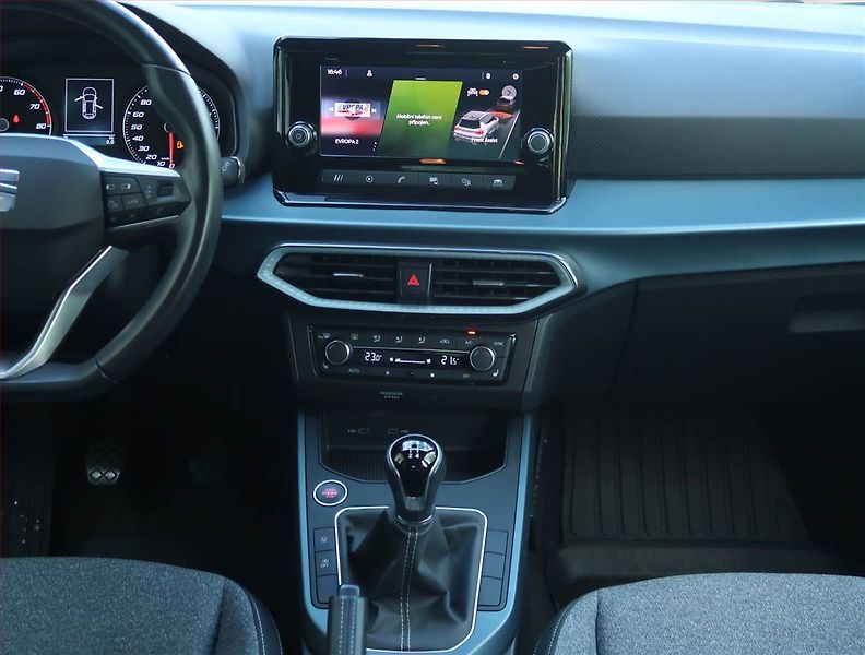 Seat Arona (2021) Xperience 1.0 TSI, ČR,1.maj - fotka 12 z 19