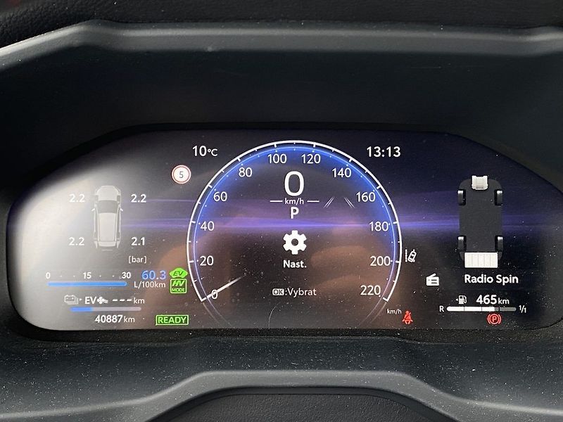 Toyota RAV4 2.5Plug-in, ČR, Selection, 4x4 - fotka 11 z 16