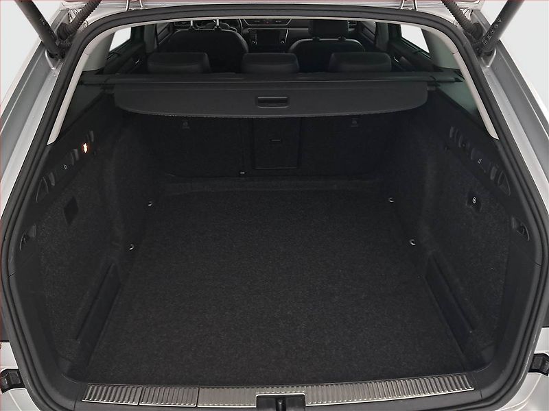 Škoda Superb (2016) Style 2.0 TDI, 4X4, Automat - fotka 14 z 26