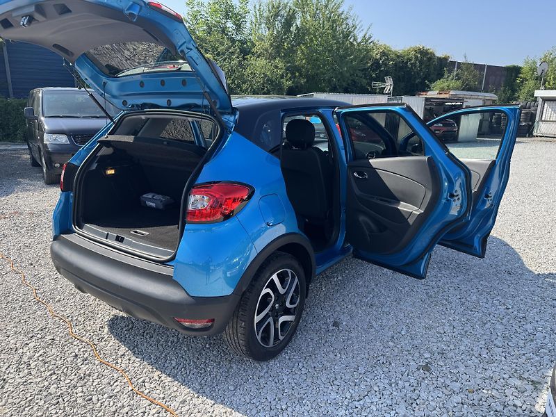 Renault Captur (2016) 1.2TCE,AUTOMAT,2SADY KOL - fotka 14 z 50