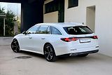 Mercedes-Benz Třídy E (2024) E 300de 4Matic  - náhled 8