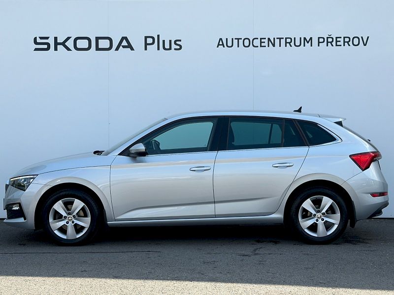 Škoda Scala (2022) 1.5 TSI 110kW Style Full-LED - fotka 3 z 35