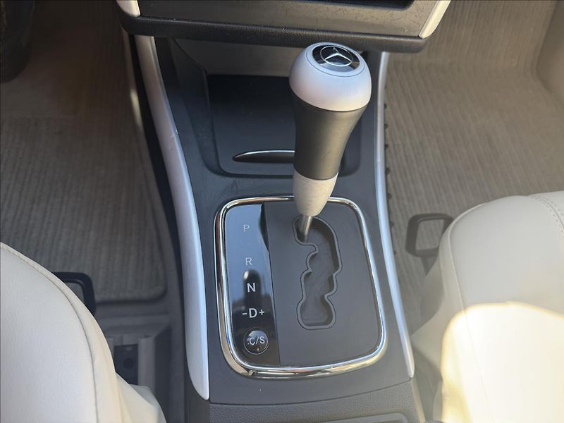 Mercedes-Benz Třídy B 1,7 i Automat - fotka 14 z 14