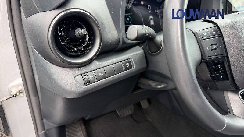 Toyota C-HR 1.8L HEV CVT  Style - fotka 12 z 26