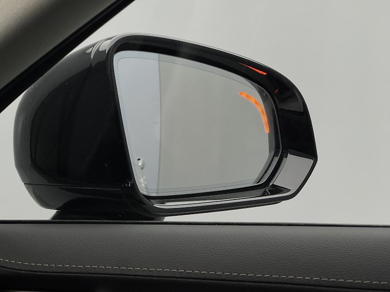 Volvo V90 B5 AWD PLUS DARK REZERVACE - fotka 20 z 36