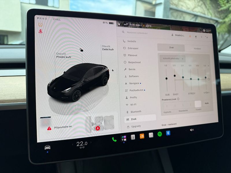 Tesla Model Y Long Range AWD Tažné / záruka - fotka 26 z 40