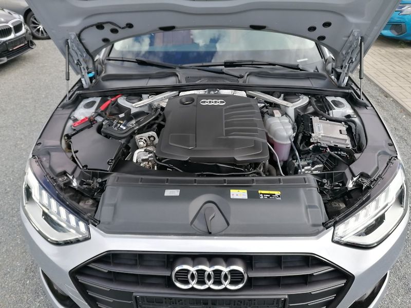 Audi A4 (2022) 2.0 35 TDi 120 kW,Pano,Kůže - fotka 35 z 35