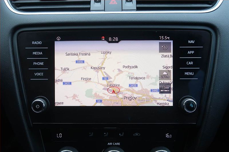 Škoda Octavia (2018) 1.6 TDI, Automat, Navi - fotka 16 z 24