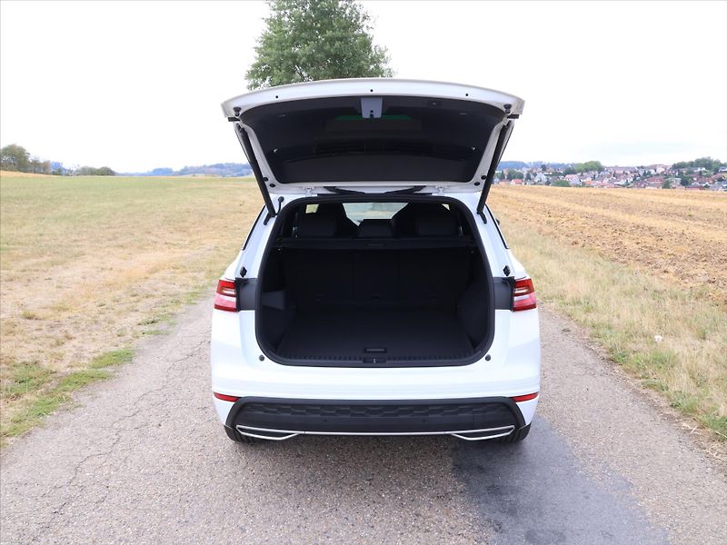 Škoda Kodiaq 2,0 2.0 TDI Sportline 4x4 DSG - fotka 10 z 32
