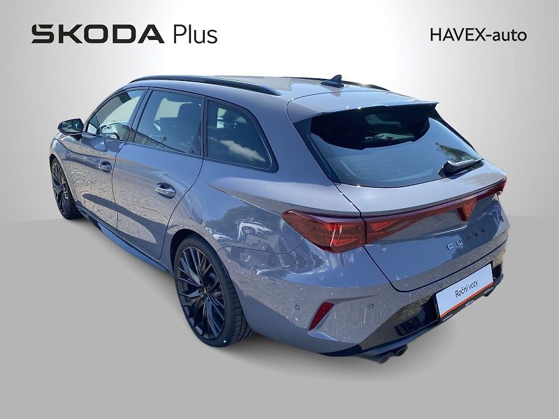 Cupra Leon (2025) SP VZ 2.0 TSI 333k DSG 4WD - fotka 39 z 40