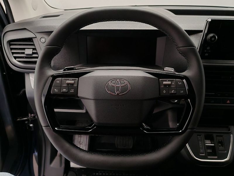 Toyota ProAce Panel Van L2 - 2.0 Diesel - fotka 18 z 26